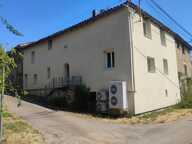 Coup de cœur : Charme, authenticité et potentiel  Maison mitoyenne 5 pièces SAINT PIERRE LE VIEUX (71) — photo 2