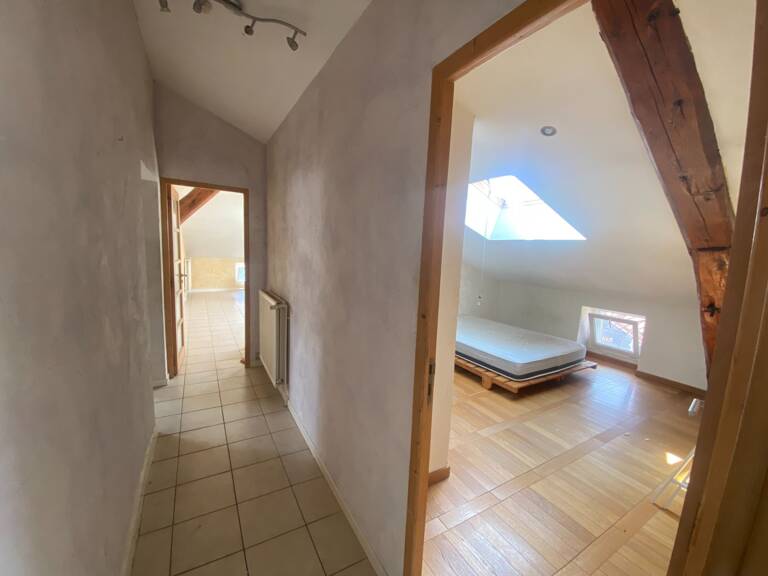 Appartement avec beau potentiel - 113 m2 - Centre ville au calme — photo 1