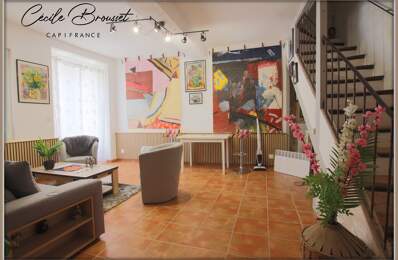 Maison de village rénovée à vendre 7 pièces SAINT LAURENT DE CERDANS (66) — photo du bien