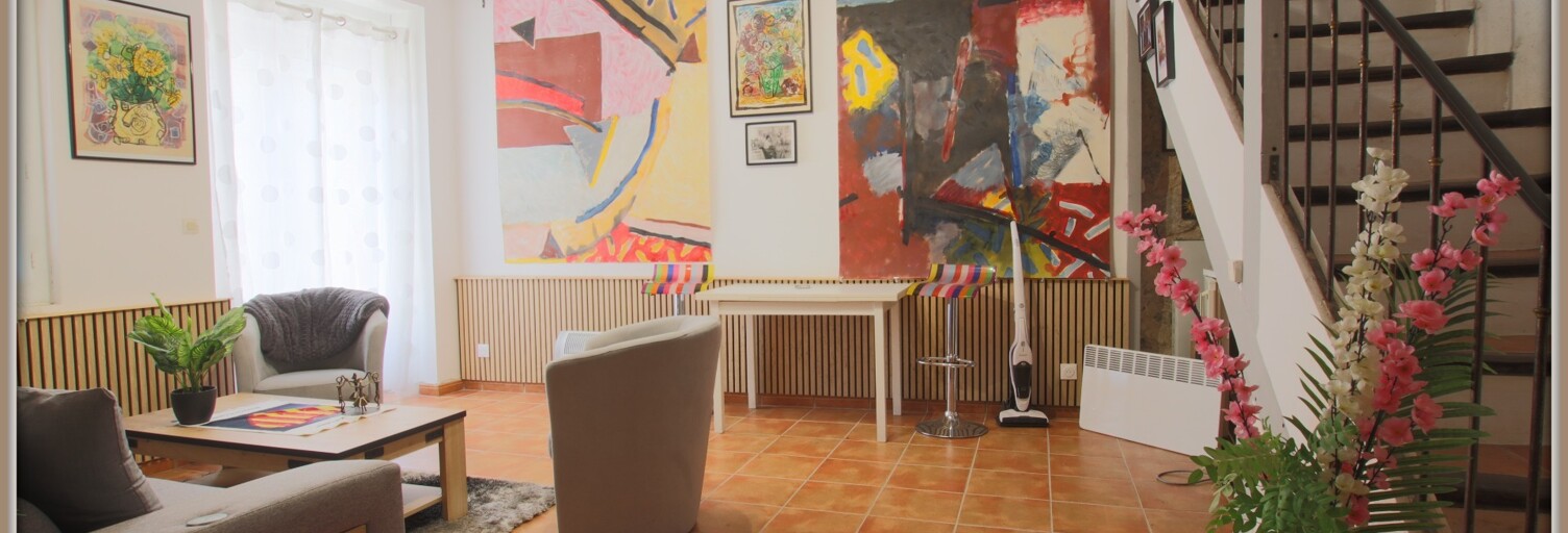 Maison 7 Pièces 130 m² à vendre à Saint-Laurent-de-Cerdans (66260)