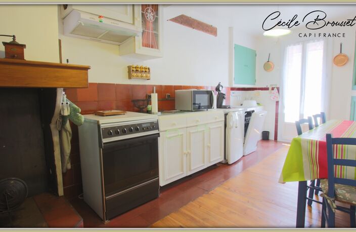Maison de village rénovée à vendre 7 pièces SAINT LAURENT DE CERDANS (66) — photo 2