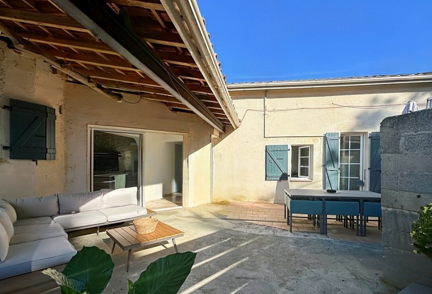 Dpt Gers (32), à vendre LANNEPAX maison P5 de 168 m² - Terrain de 656,00 m² - Plain pied — photo 1