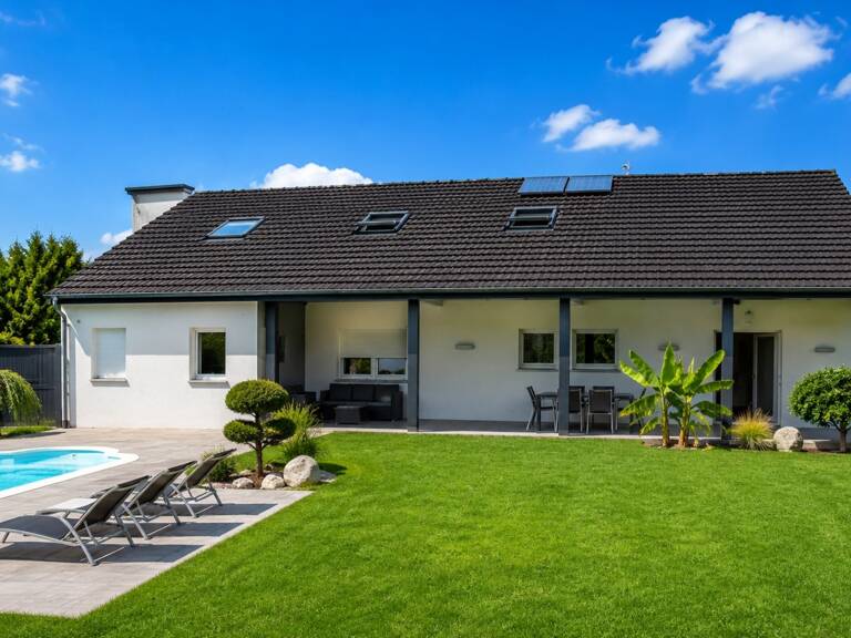 Dpt Moselle (57), à vendre proche de BITCHE maison P5 de 173,71 m² - Terrain de 1 700,00 m² - Plain pied — photo 1
