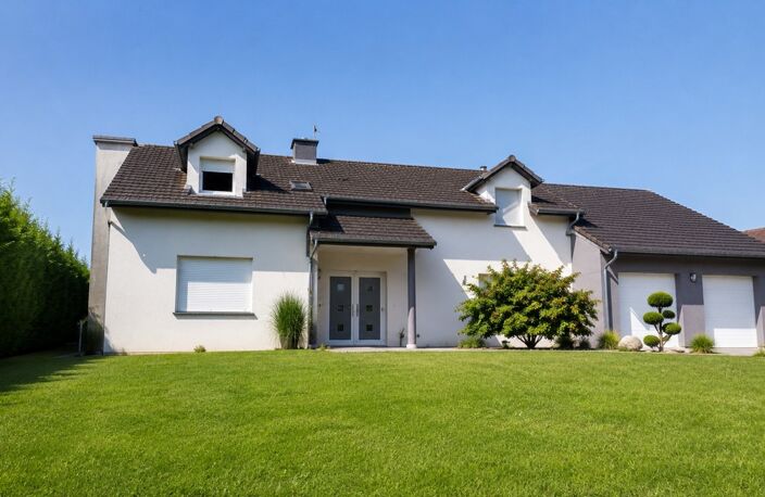 Dpt Moselle (57), à vendre proche de BITCHE maison P5 de 173,71 m² - Terrain de 1 700,00 m² - Plain pied — photo 2