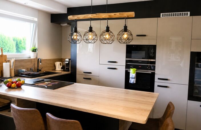 Dpt Moselle (57), à vendre proche de BITCHE maison P5 de 173,71 m² - Terrain de 1 700,00 m² - Plain pied — photo 5
