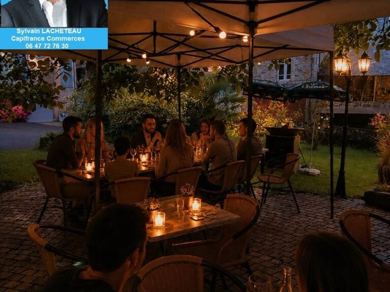 A VENDRE PROCHE LAMBALLE *HÖTEL - BAR - RESTAURANT* — photo 1