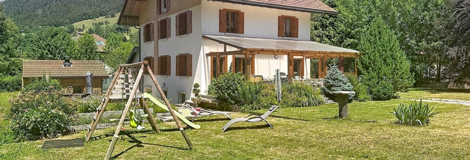 Maison 6 Pièces 320 m² à vendre à Glières-Val-de-Borne (74130)