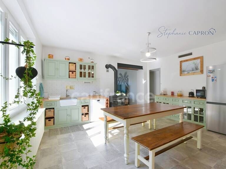 Maison Familiale de 141 m² à Tignieu-Jameyzieu - A découvrir sans attendre ! — photo 1