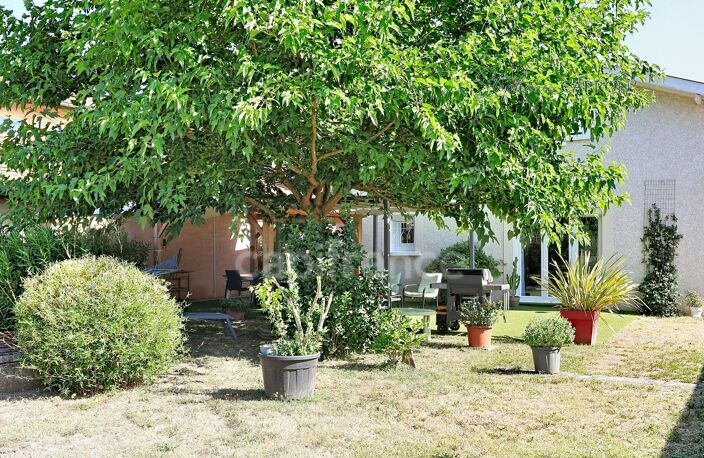 Maison Familiale de 141 m² à Tignieu-Jameyzieu - A découvrir sans attendre ! — photo 2