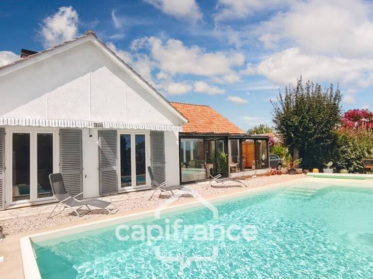 Maison à vendre 6 pièces 142 m² LALINDE (24) - Terrain 1933 m² — photo 1