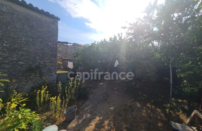 Charmante maison de village en pierre à personnaliser — photo 3