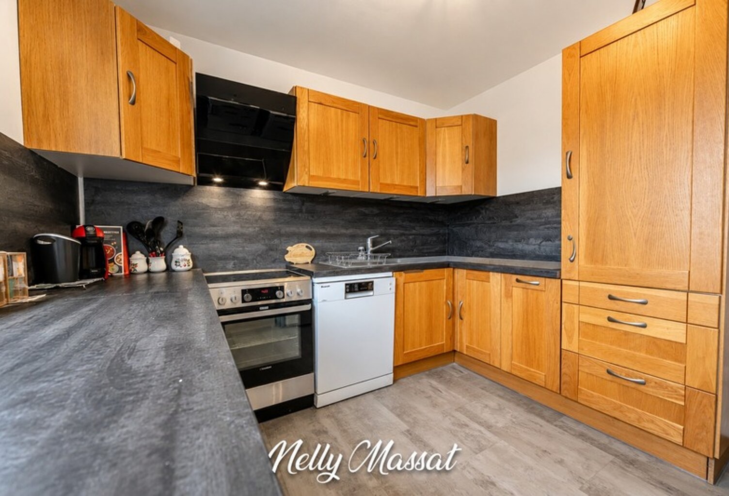 Appartement à vendre 2 pièces LA RAVOIRE (73) avec garage, balcon avec vue dégagée — photo 1