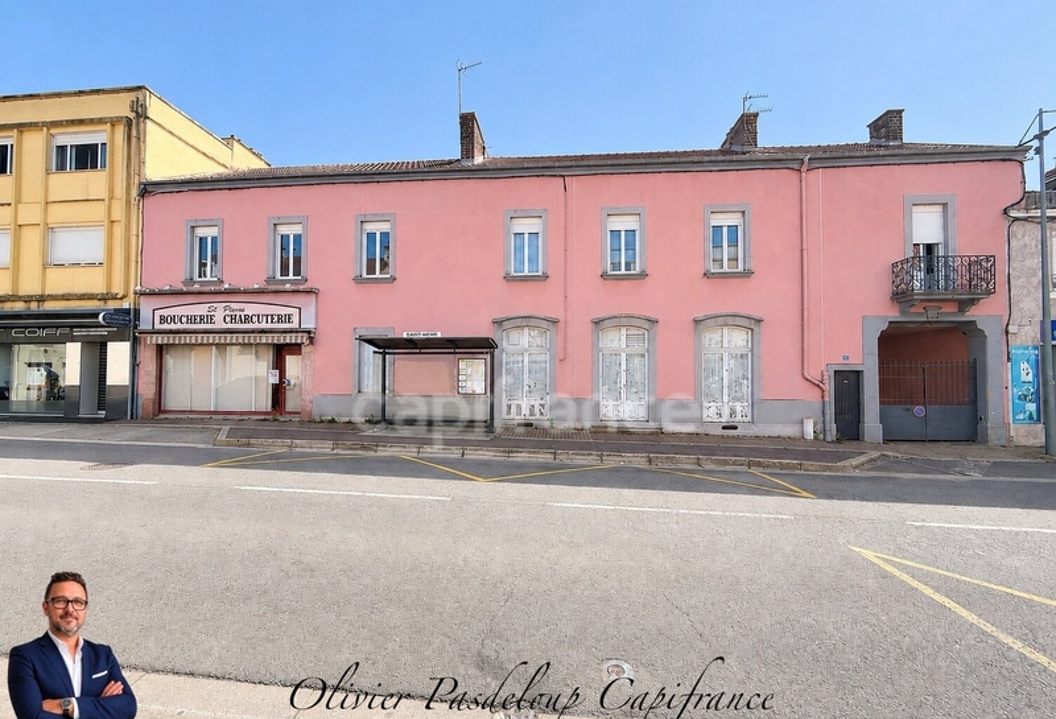 Immeuble à vendre LE CREUSOT (71) — photo 1