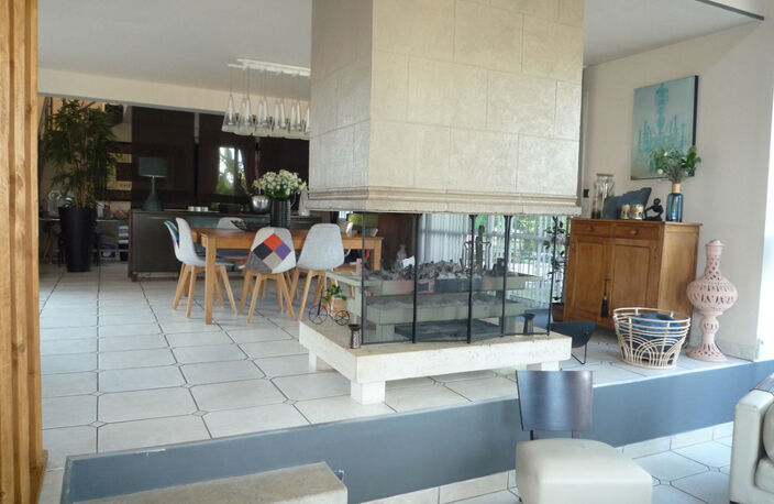 ARCY SAINTE RESTITUE (02) belle maison d'architecte de 291 m2 sur un terrain de 7000 m2 — photo 3