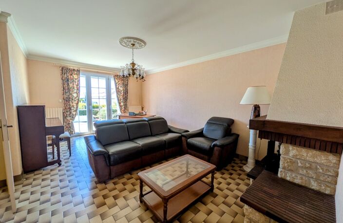 Maison à vendre 110m² SAINT PIERRE DES ECHAUBROGNES (79) — photo 2