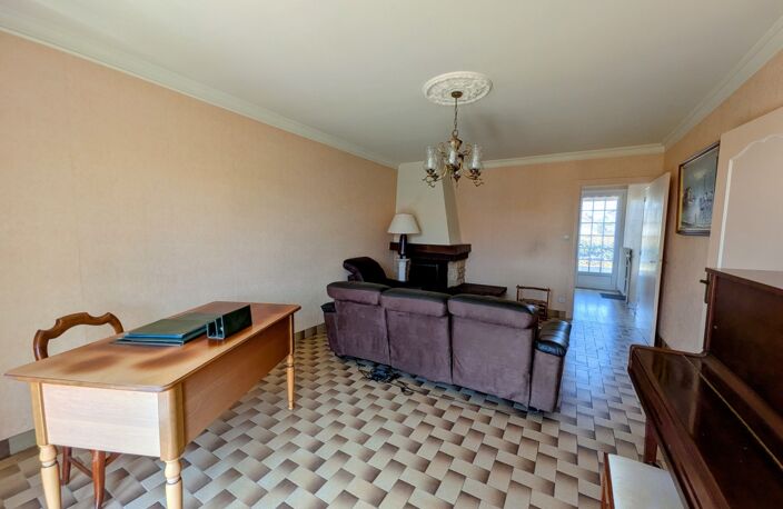 Maison à vendre 110m² SAINT PIERRE DES ECHAUBROGNES (79) — photo 5