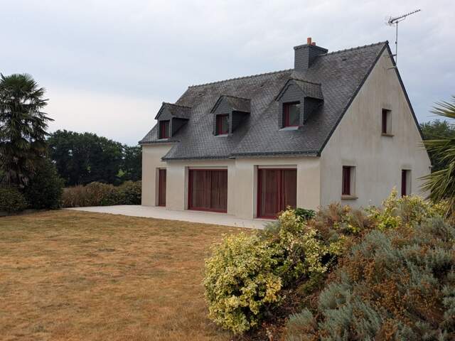 PLOUAY EN CAMPAGNE BELLE MAISON DE 6 PIÈCES  150m² ENVIRON HABITABLE SUR PARCELLE DE 2938M² — photo du bien