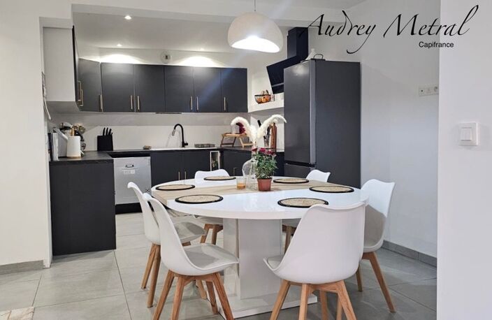 Appartement T3 à vendre à SEYSSEL (01) avec terrasse à environ 45 mns d'Annecy et de Genève — photo 2
