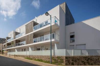 Appartement 3 pièces 752 €