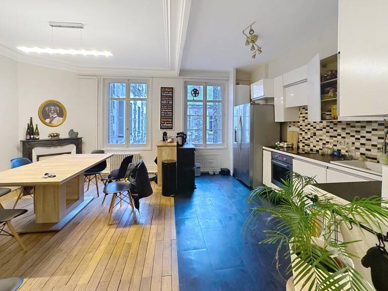 Appartement À Louer — photo 1