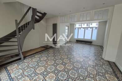 Maison 6 pièces 2290 €