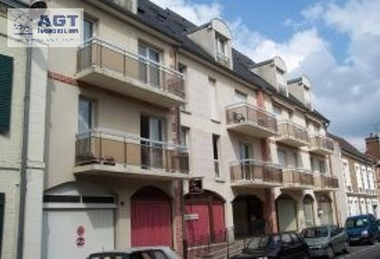BEAUVAIS — photo 1