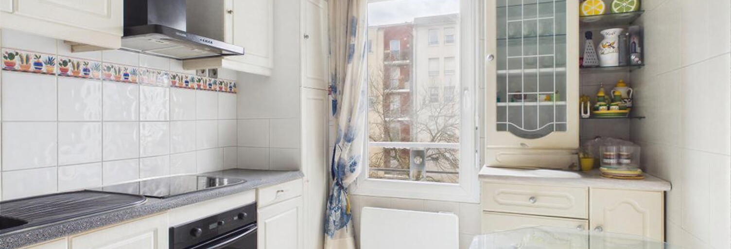 Appartement 2 Pièces 50 m² à vendre à Bron (69500)