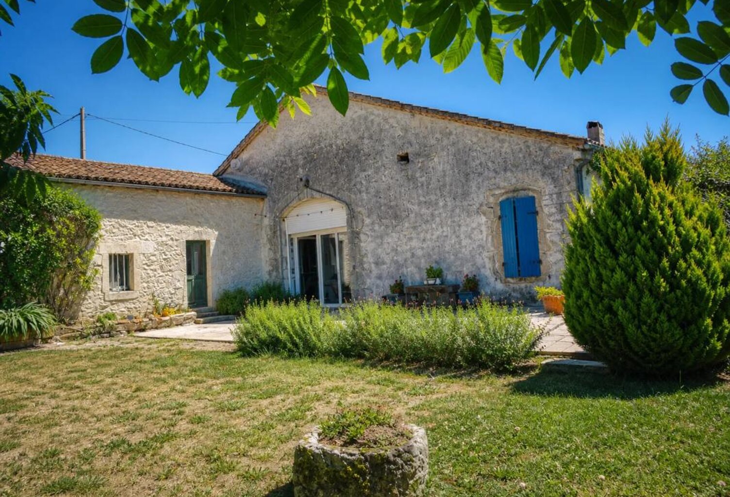 Maison de 10 pièces de 250 m² à Pardaillan — photo 1
