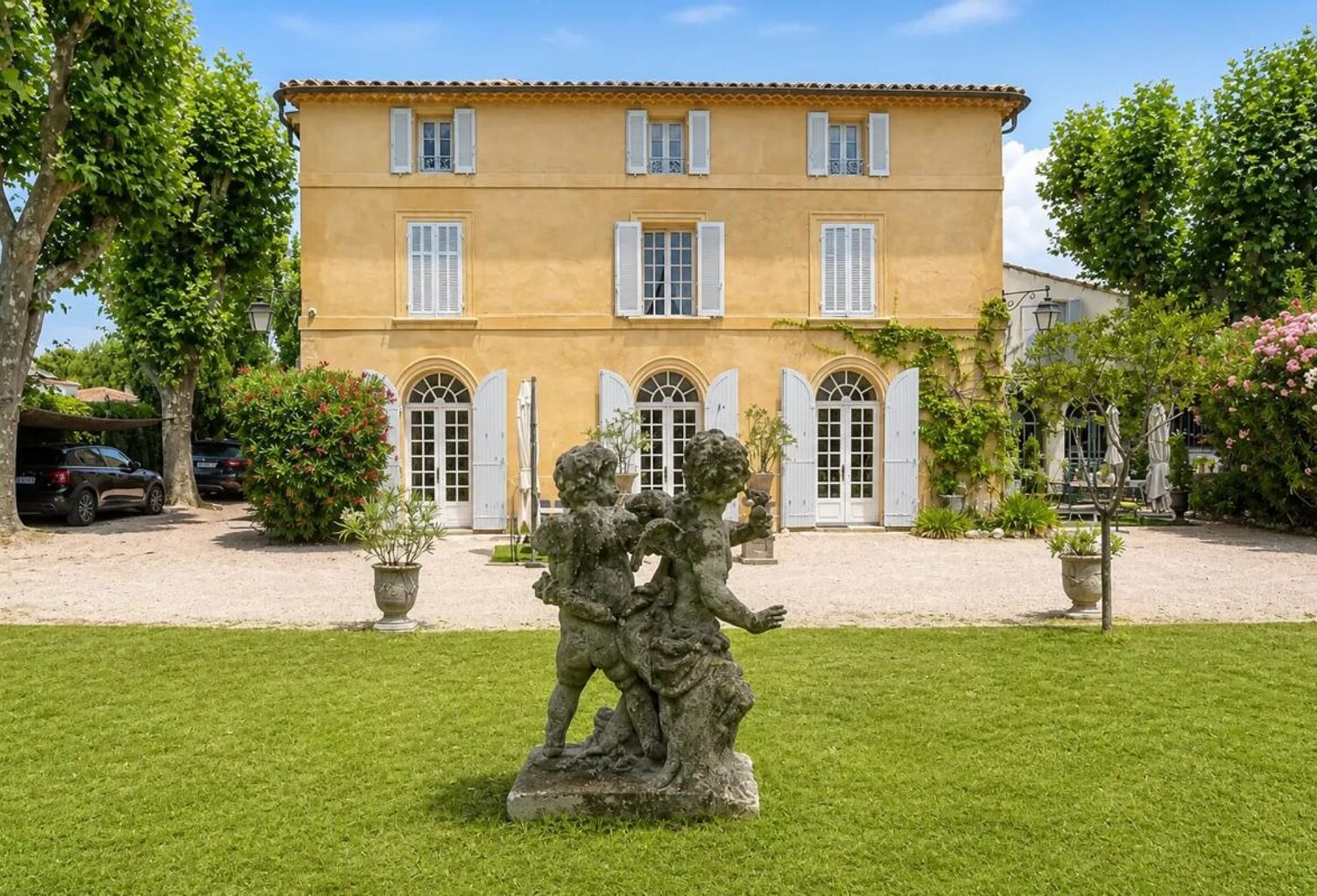 Bouc-Bel-Air – Grande Propriété Familiale avec Dépendance T3 — photo 1