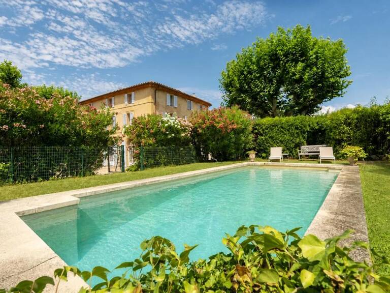 Bouc-Bel-Air – Grande Propriété Familiale avec Dépendance T3 — photo 1