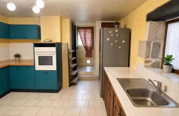 Maison de 2 pièces de 80 m² au Lardin-Saint-Lazare — photo 3