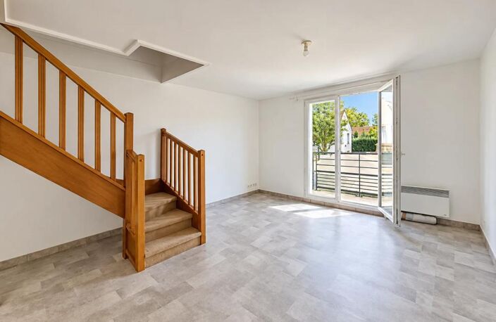 Appartement de 4 pièces de 74 m² situé à Chessy — photo 2