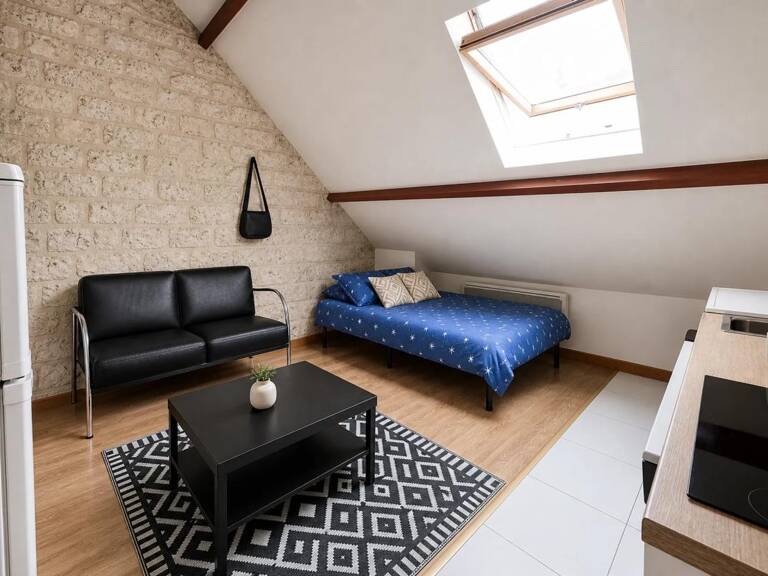 Appartement T2 de caractère de 24,5 m² – Dernier étage – Proche gare de Creil — photo 1