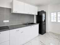 Bel appartement T3 avec loggia, cave et parking — photo 4
