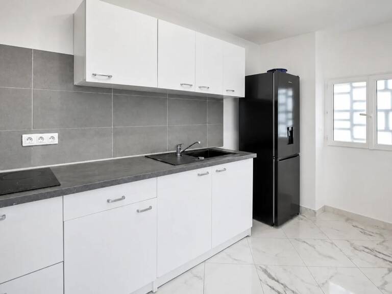 Bel appartement T3 avec loggia, cave et parking — photo 1
