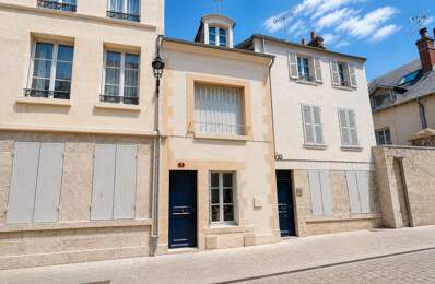 Maison de 6 pièces de 135 m² à Orléans — photo du bien