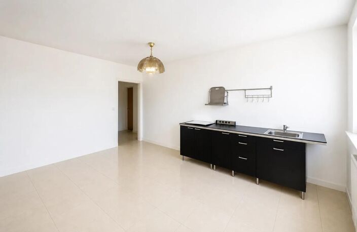 Appartement de 3 pièces de 52 m² à Neuilly-sur-Marne — photo 2