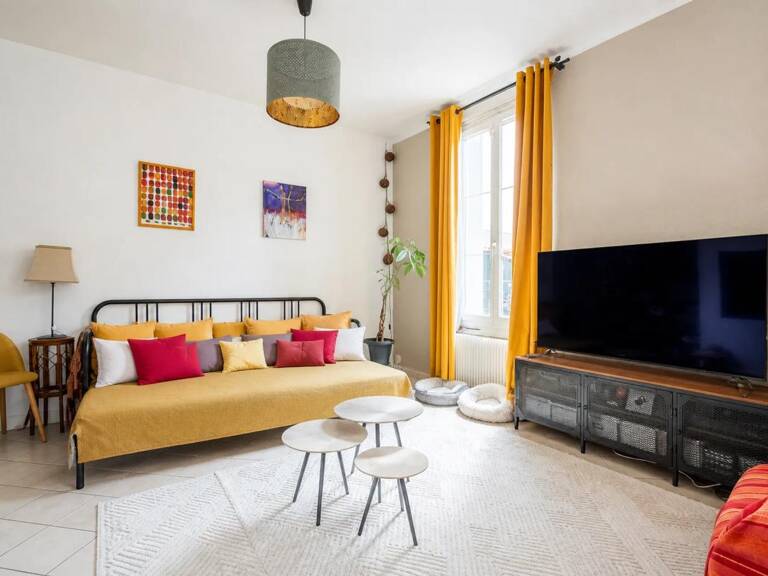 Maison de 9 pièces de 196 m² à Aubervilliers — photo 1