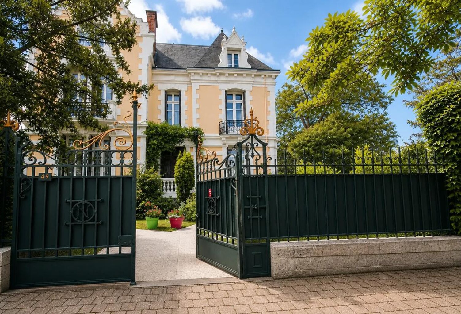 Maison de 12 pièces de 432 m² à Casteljaloux — photo 1