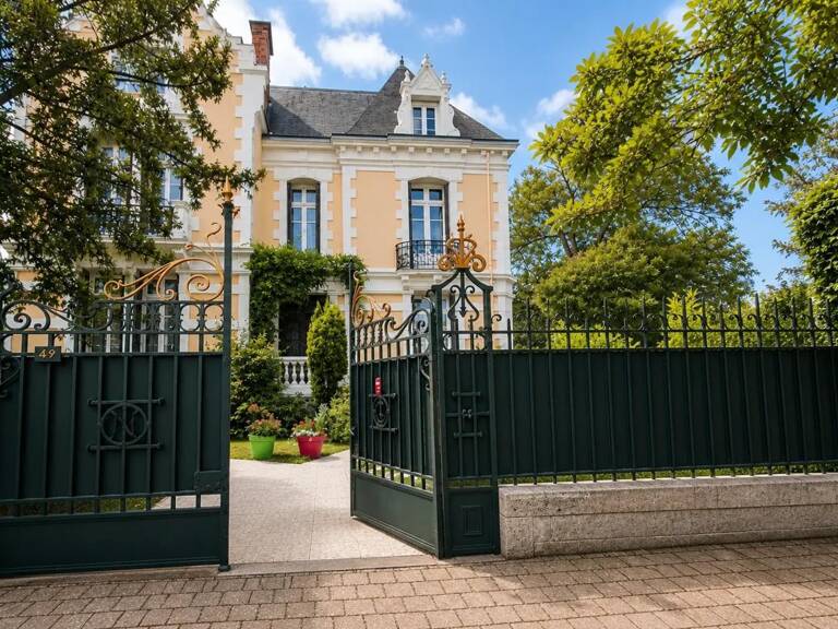 Maison de 12 pièces de 432 m² à Casteljaloux — photo 1
