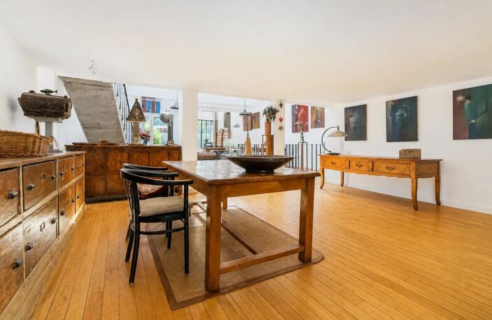 Loft de 200 m²/ Triple séjour/ Jardin / 2 parking / Bas Plateau — photo 3