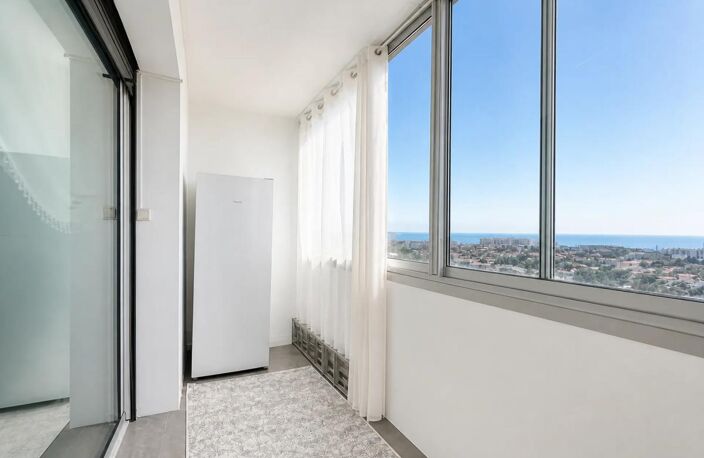 Appartement T4 de 69 m² situé à Marseille — photo 2
