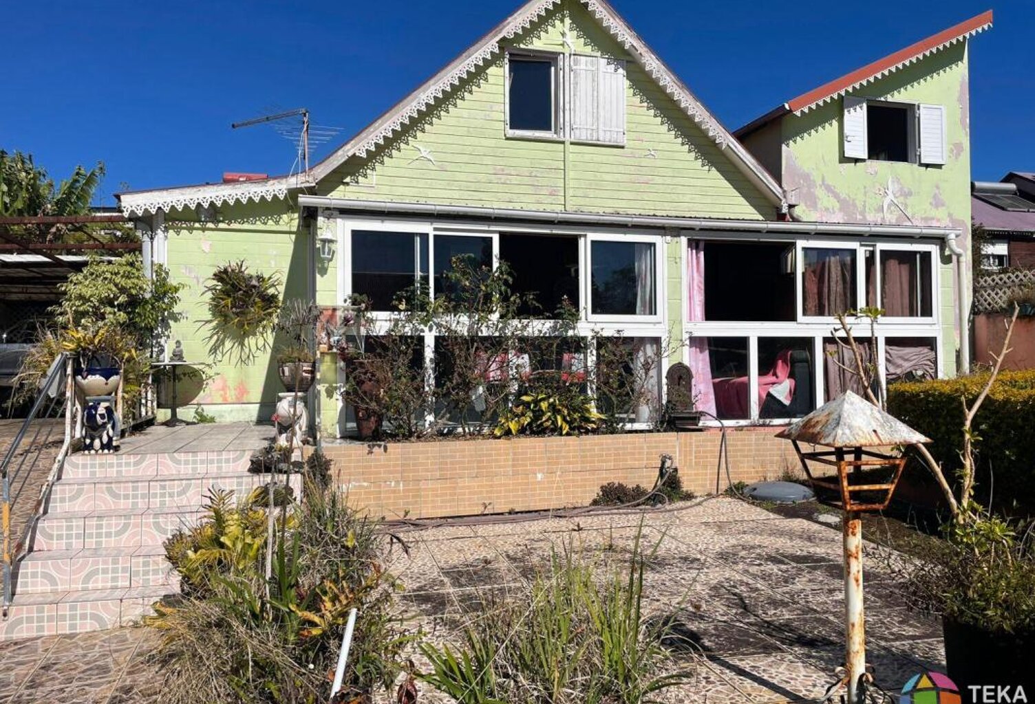 FABIEN TEKA IMMO vous propose une maison F6 à la vente à proximité du village de la Plaine des Palmistes — photo 1