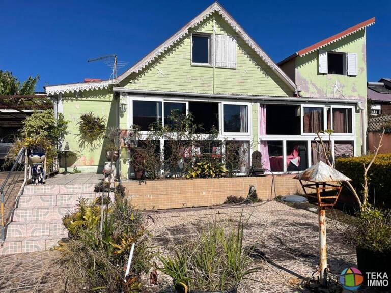 FABIEN TEKA IMMO vous propose une maison F6 à la vente à proximité du village de la Plaine des Palmistes — photo 1