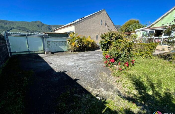 FABIEN TEKA IMMO vous propose une maison F6 à la vente à proximité du village de la Plaine des Palmistes — photo 2