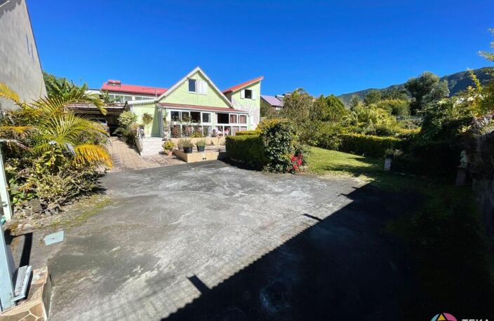 FABIEN TEKA IMMO vous propose une maison F6 à la vente à proximité du village de la Plaine des Palmistes — photo 4