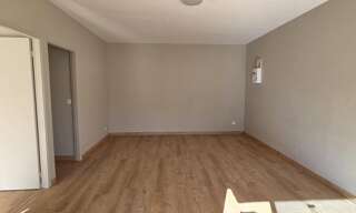 Bureau 3 Pièces 55 m² à louer à Saint-Pierre (97410)