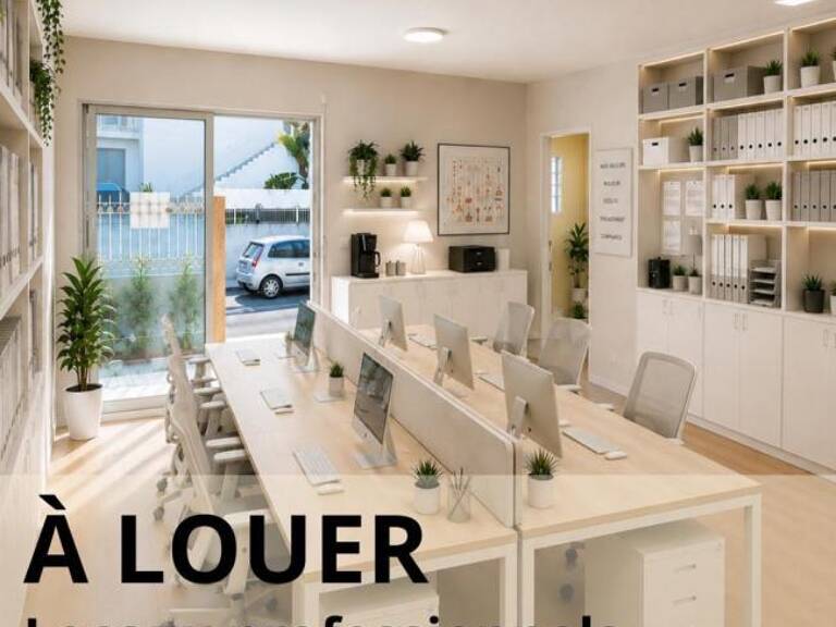 A louer  Local Professionel   Saint-Pierre — photo 1