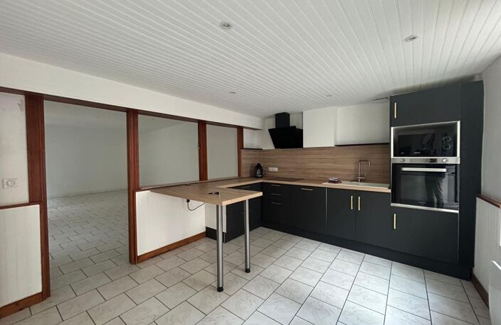 Maison À Vendre ENTRE BLOIS ET MER — photo 3