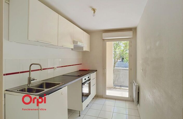 Appartement T3 à louer, idéalement situé sur l'Ile de Nantes (machines) — photo 4